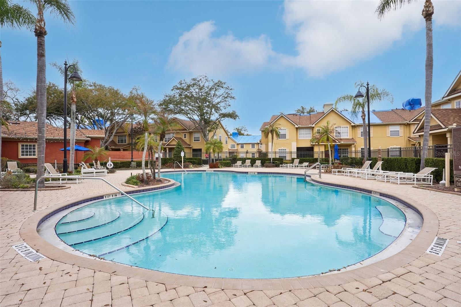 Image 24 of 27 For 835 Grand Regency Point 101