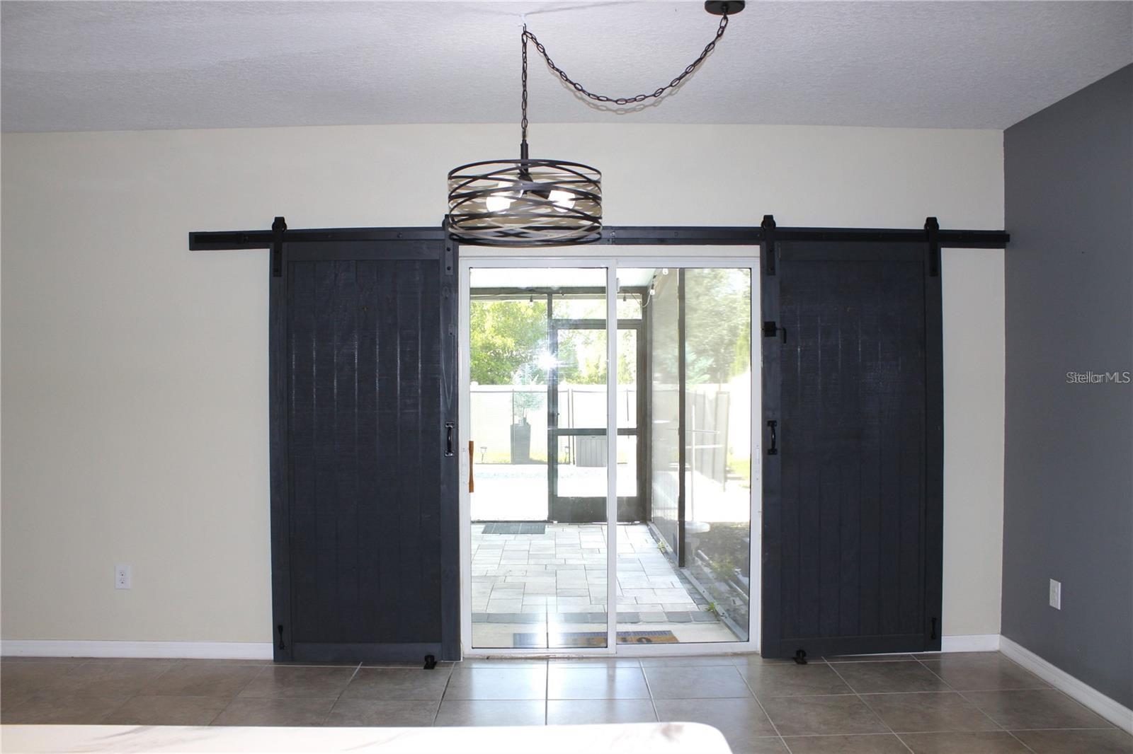 Image 10 of 21 For 17035 Peaceful Valley Drive