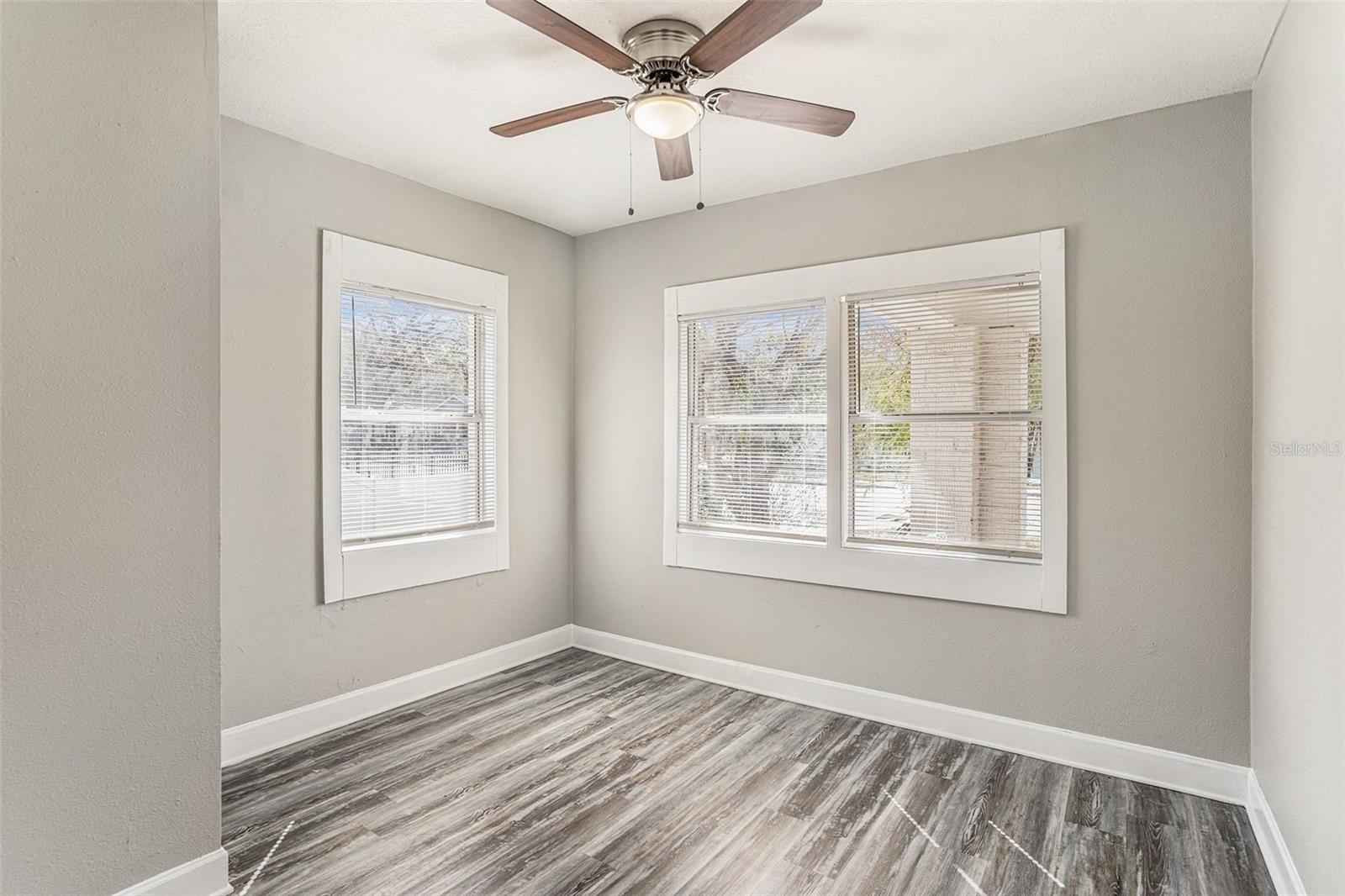 Image 16 of 26 For 708 Broad Street