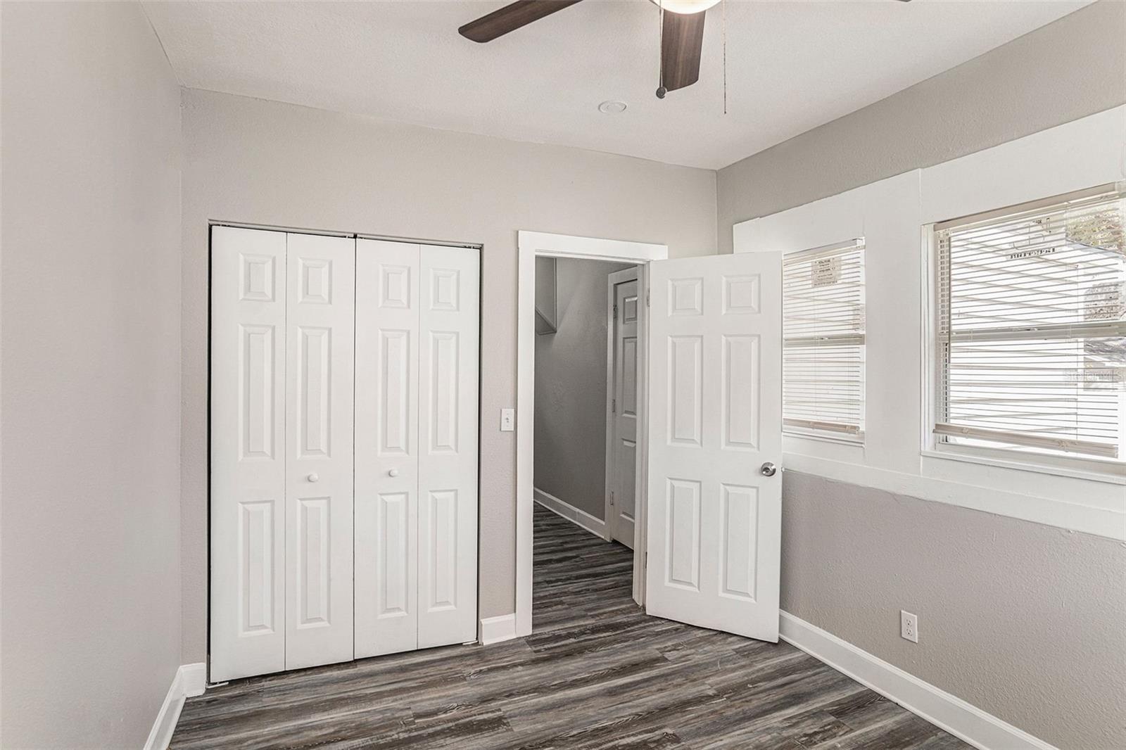 Image 19 of 26 For 708 Broad Street