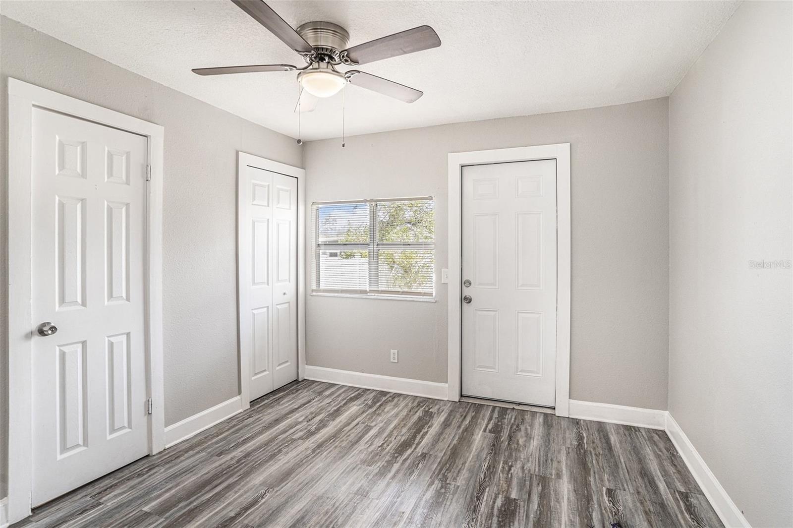 Image 20 of 26 For 708 Broad Street