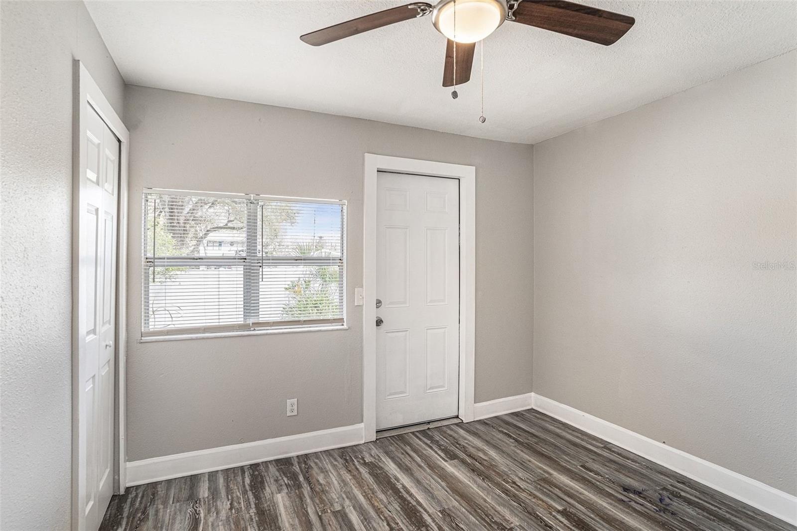 Image 22 of 26 For 708 Broad Street