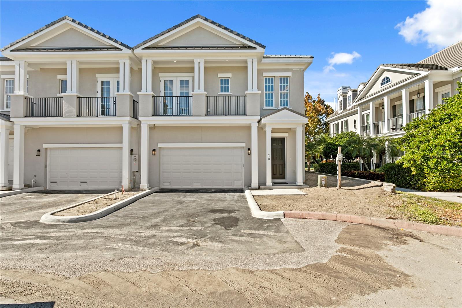 Listing photo id 57 for 460 Gilman Place N