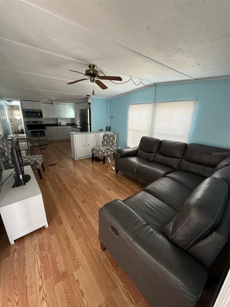 Image 10 of 21 For 7803 46th Avenue N 43