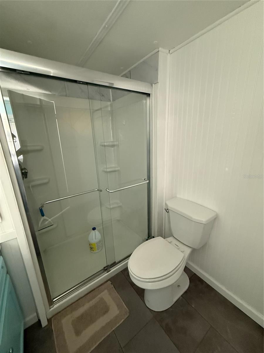 Image 15 of 21 For 7803 46th Avenue N 43