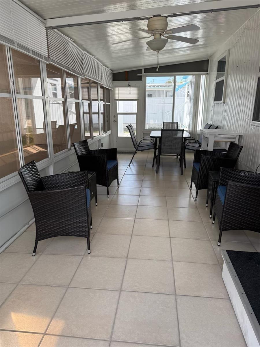 Image 5 of 21 For 7803 46th Avenue N 43