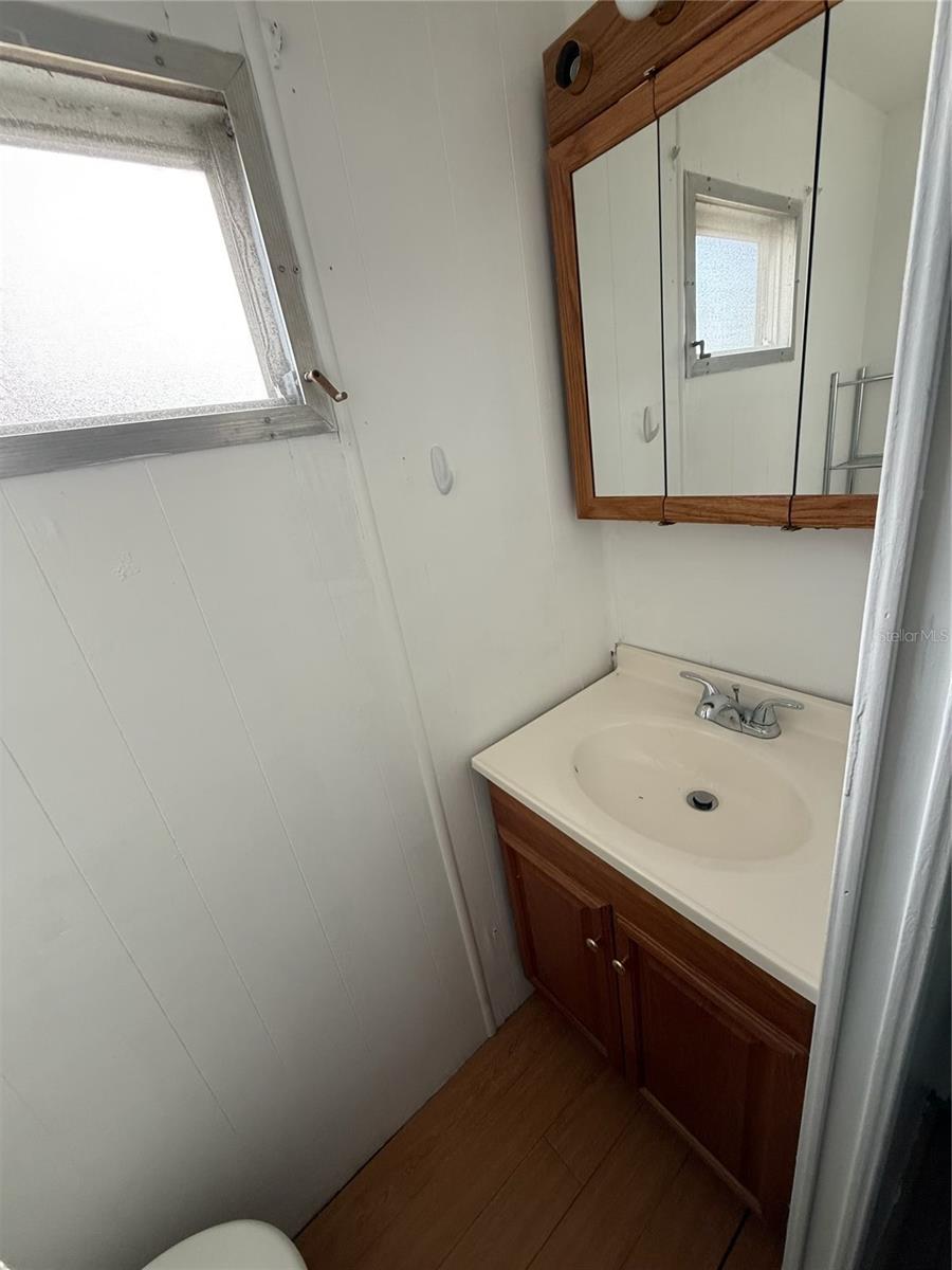 Image 9 of 21 For 7803 46th Avenue N 43