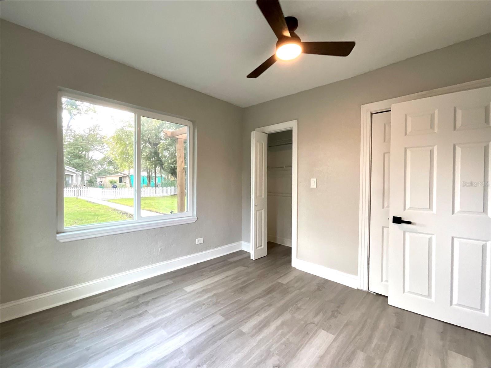 Image 30 of 43 For 2102 Caracas Street