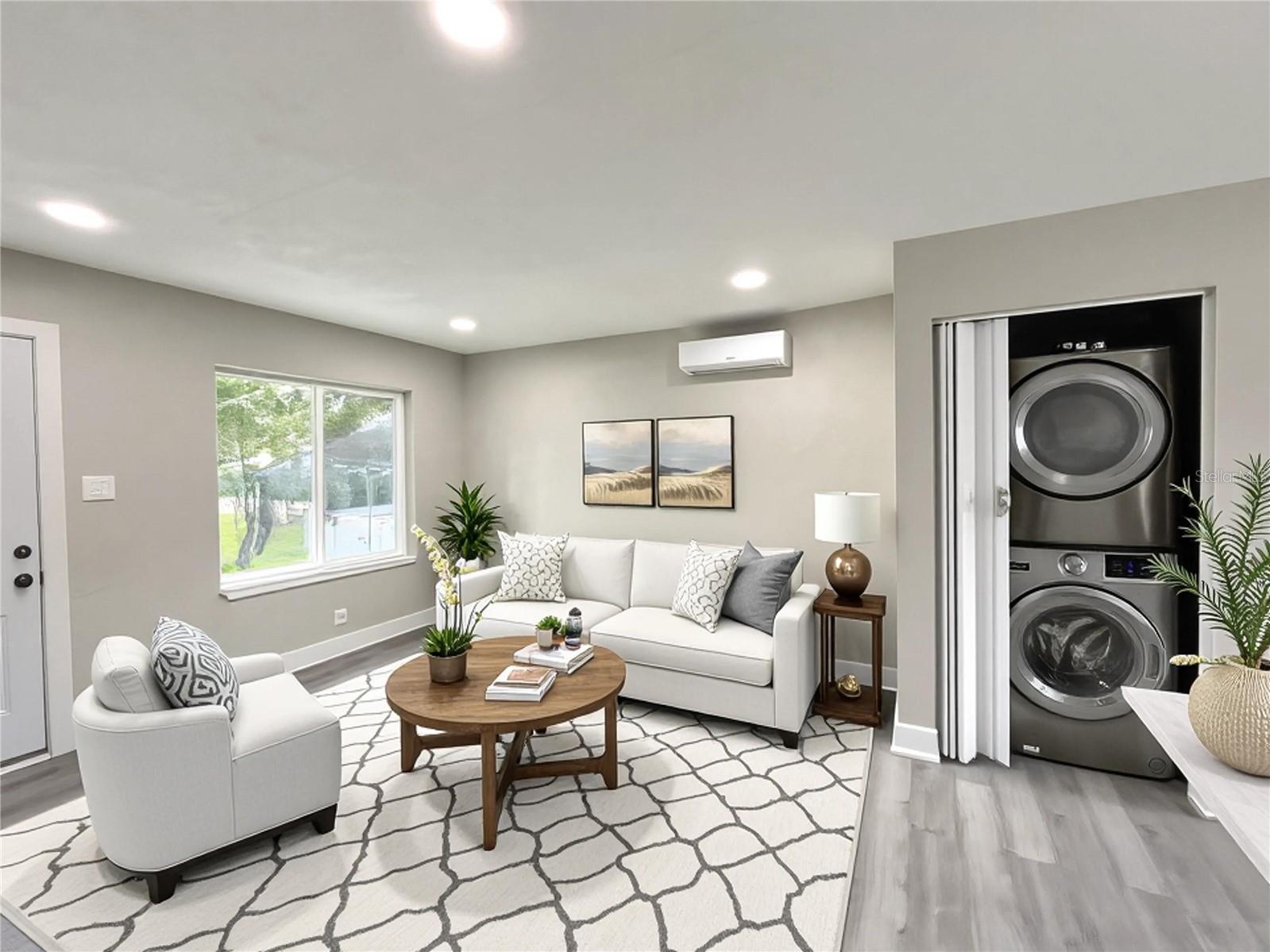 Image 7 of 43 For 2102 Caracas Street