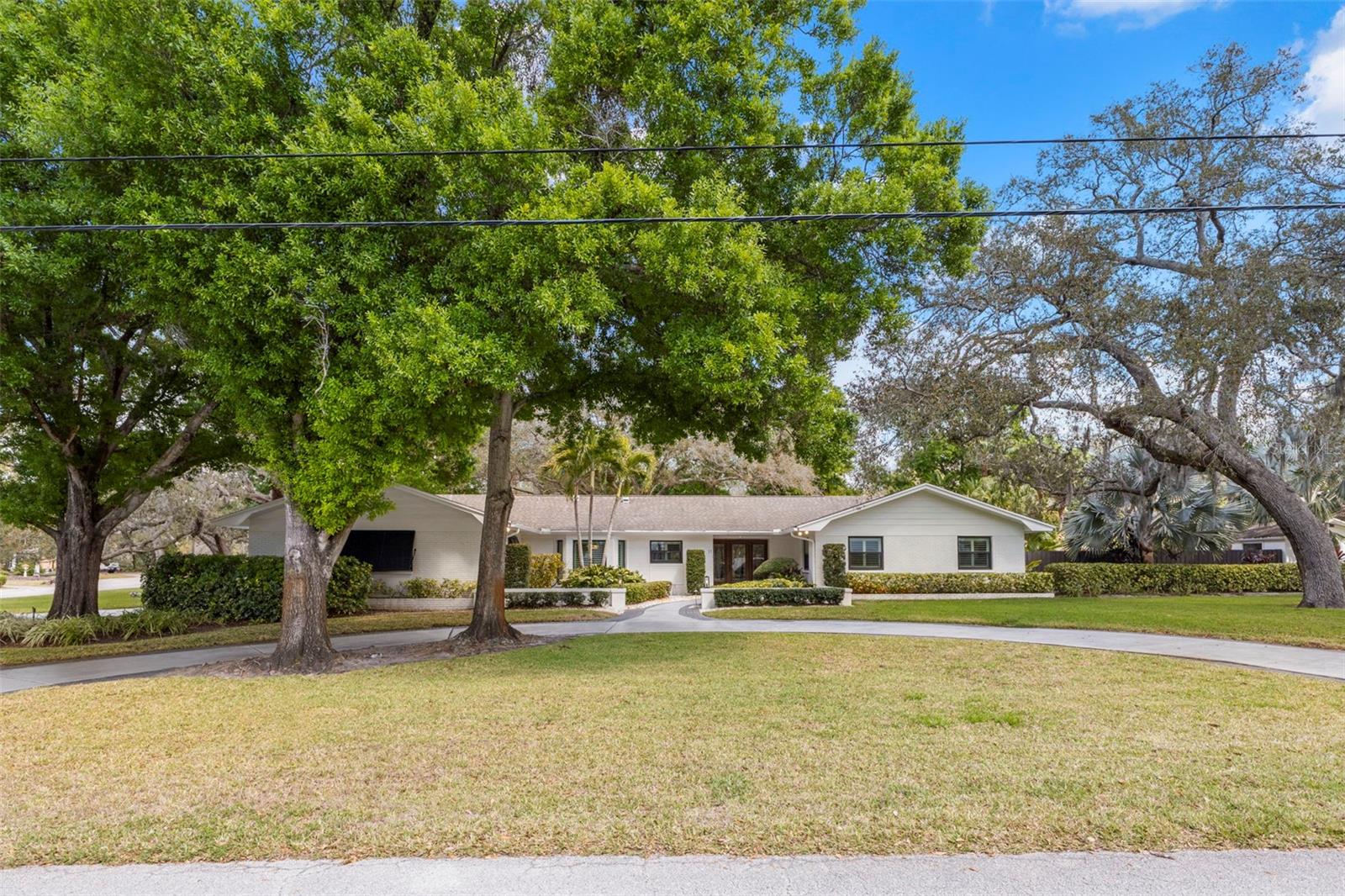 Image 5 of 70 For 11 Birdie Lane