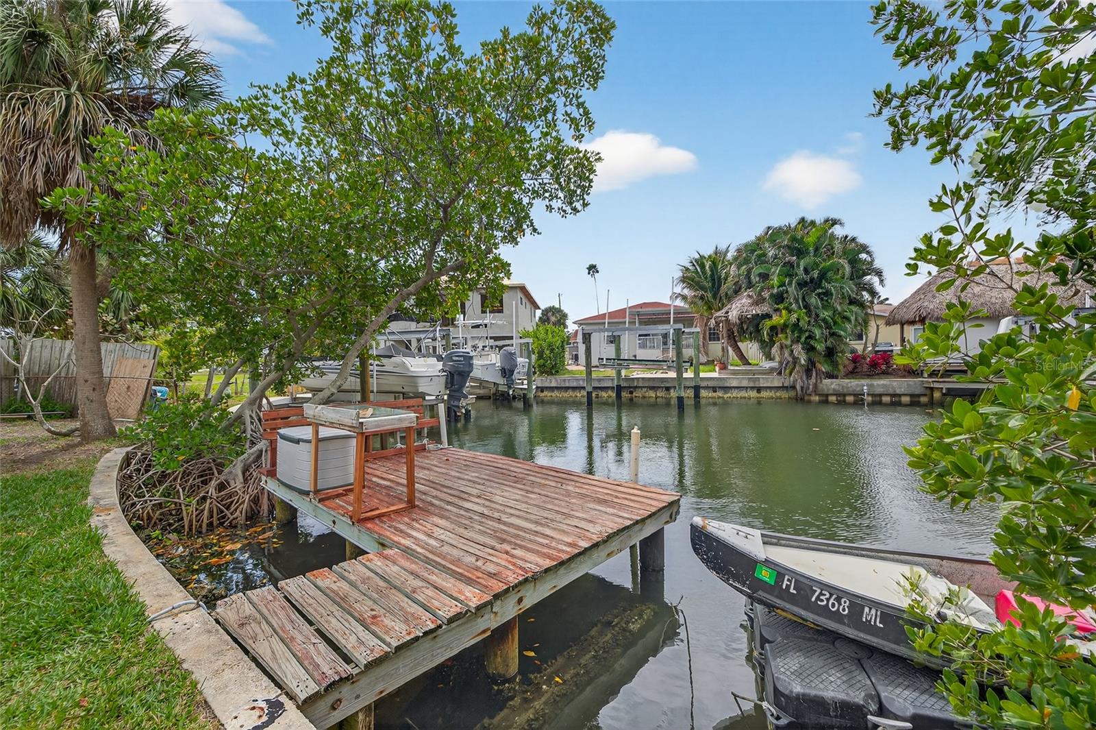 Listing photo id 6 for 1809 Bayou Grande Boulevard Ne