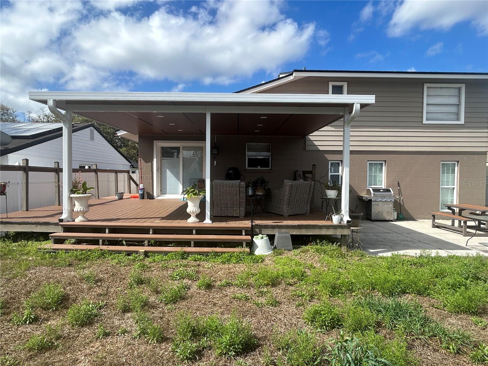 Image 10 of 20 For 16119 Copperfield Drive