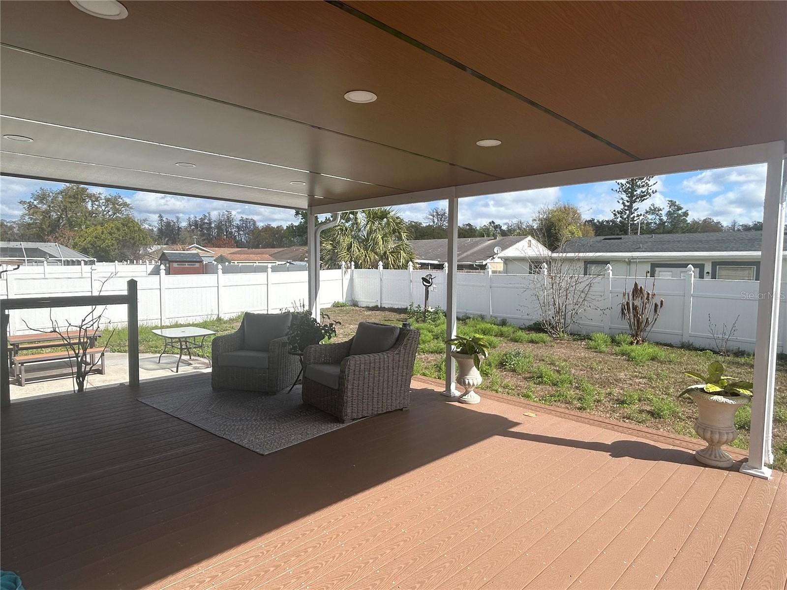 Image 11 of 20 For 16119 Copperfield Drive