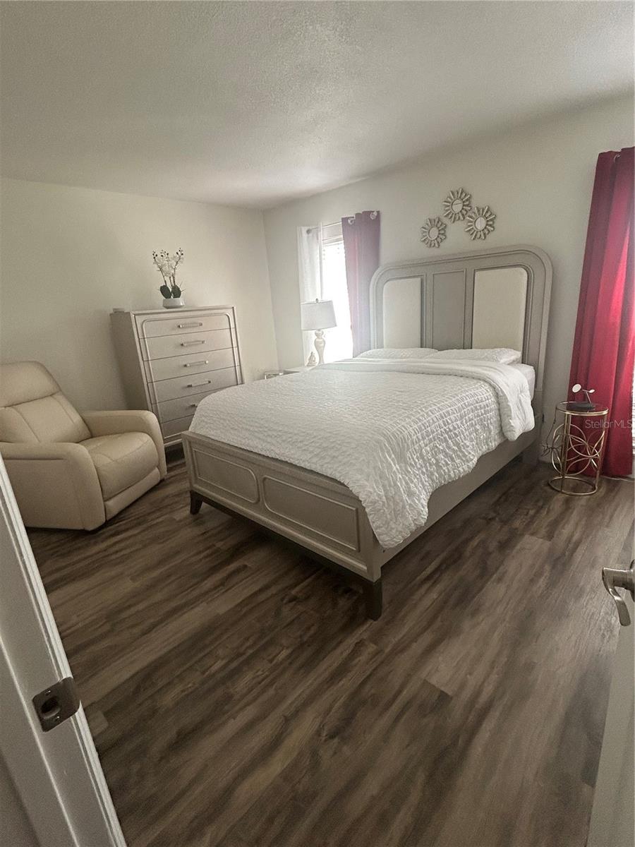 Image 12 of 20 For 16119 Copperfield Drive