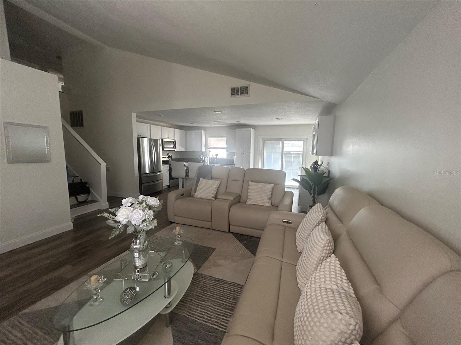 Image 3 of 20 For 16119 Copperfield Drive