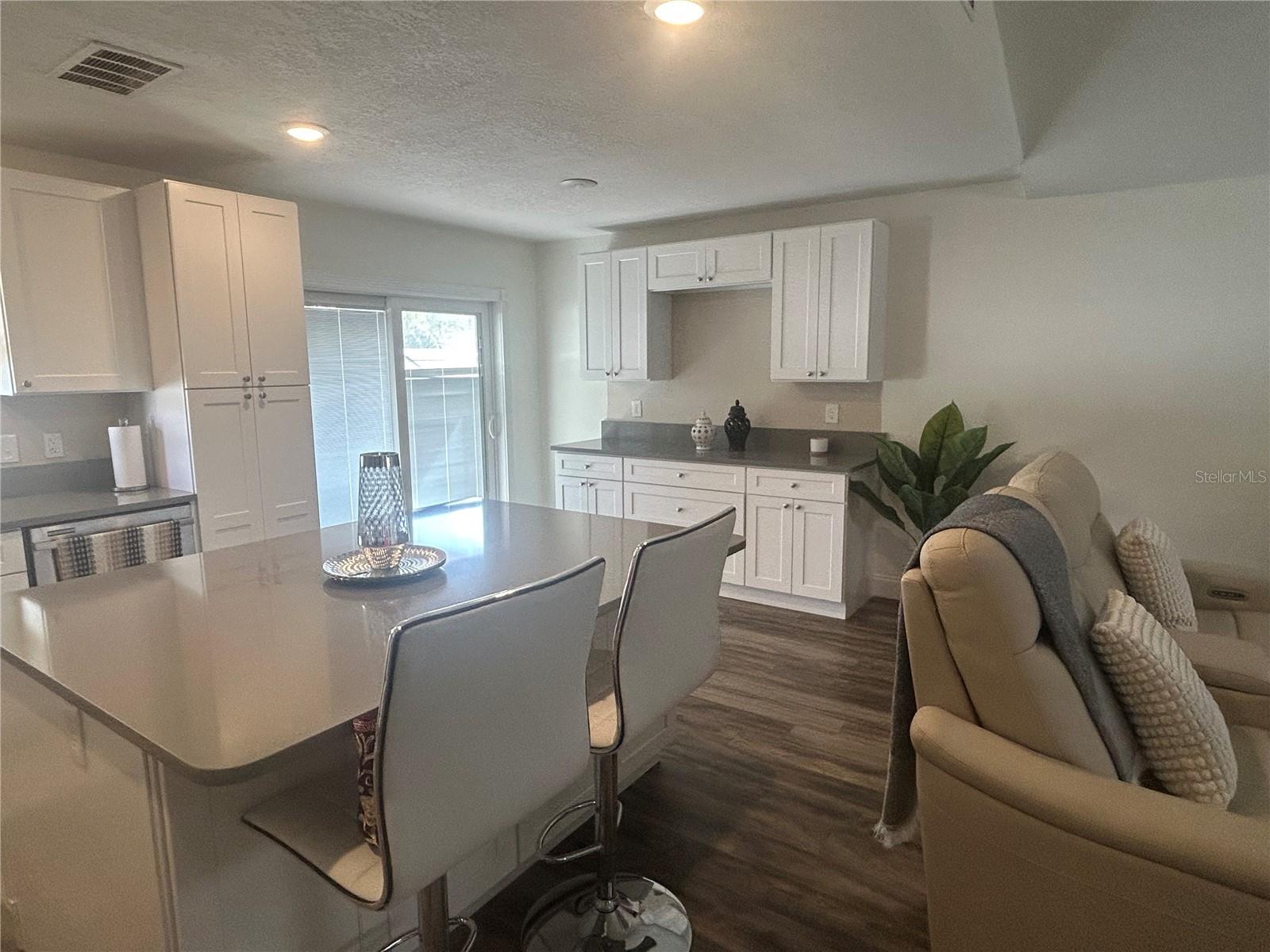 Image 6 of 20 For 16119 Copperfield Drive