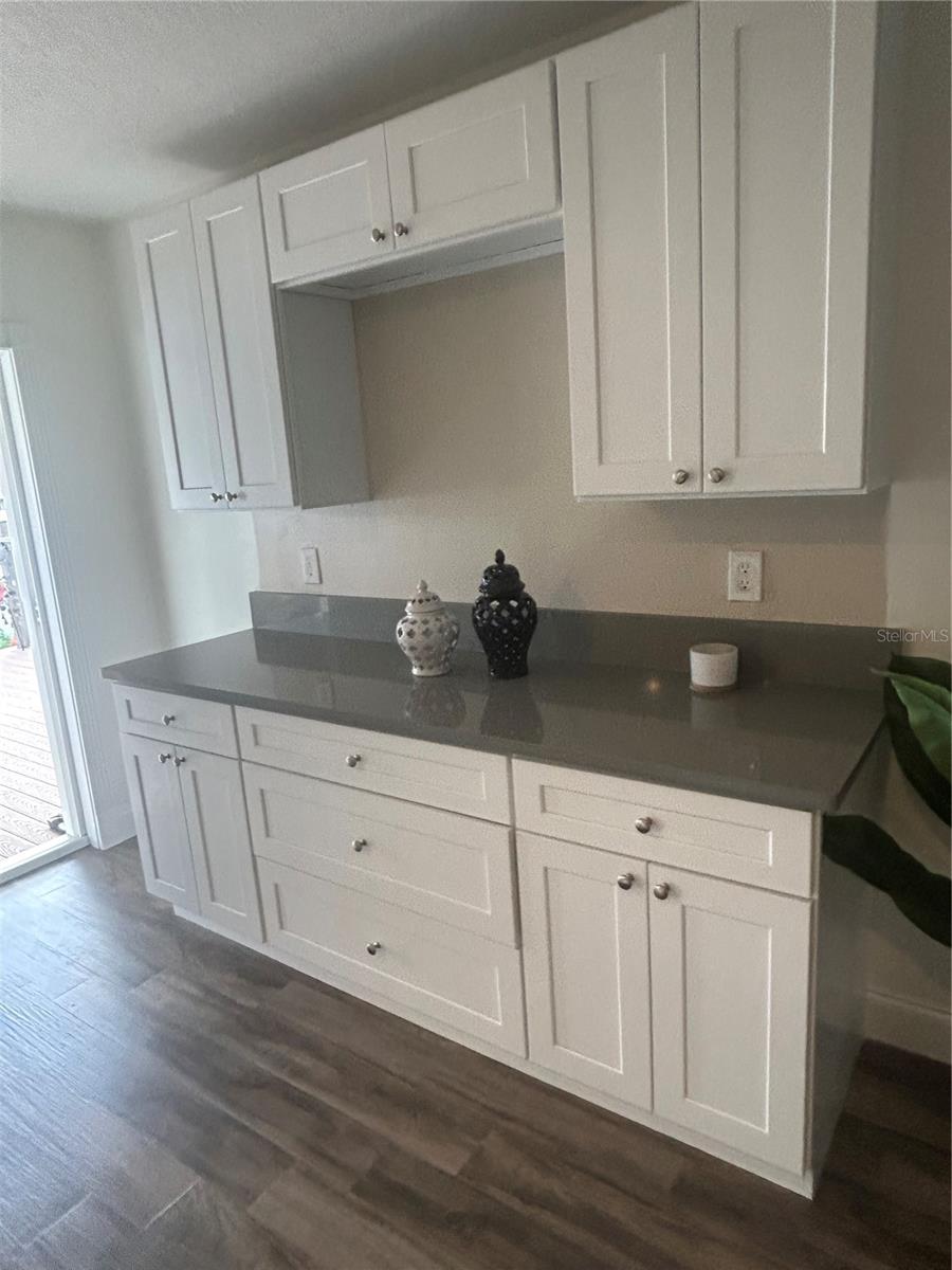 Image 7 of 20 For 16119 Copperfield Drive