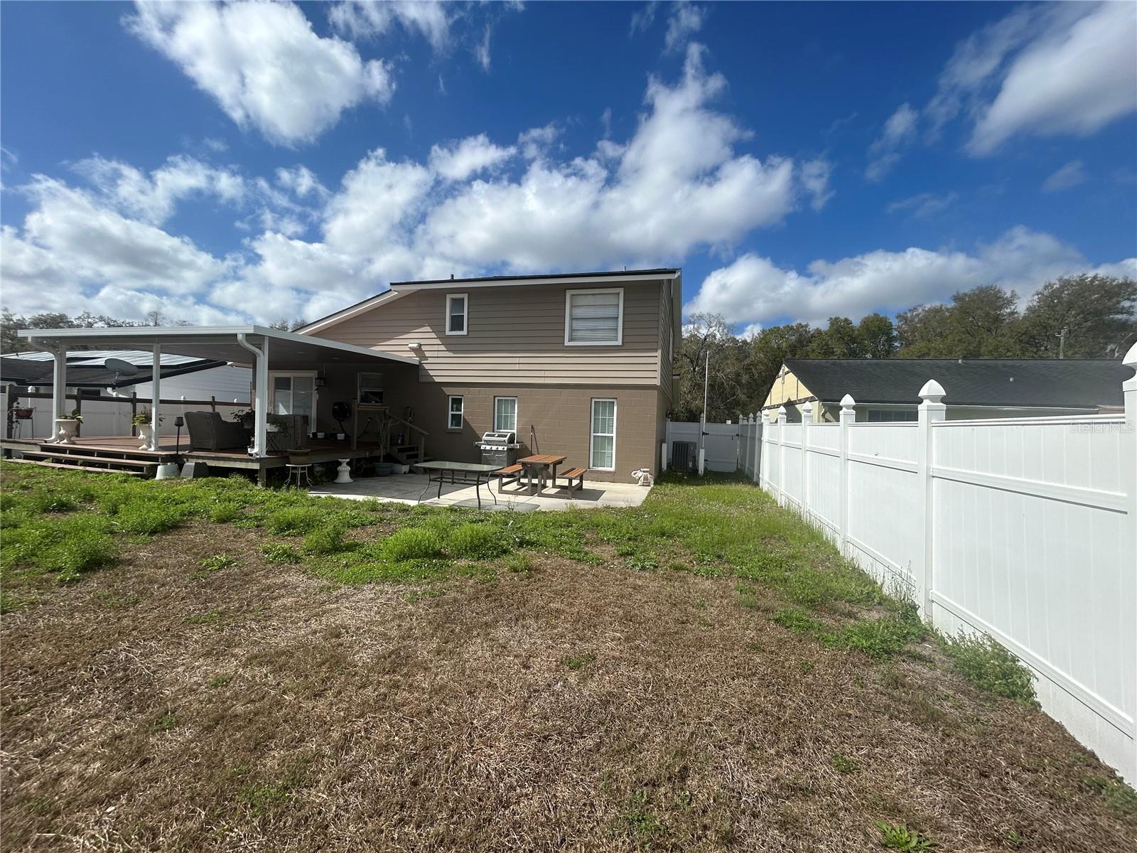 Image 8 of 20 For 16119 Copperfield Drive