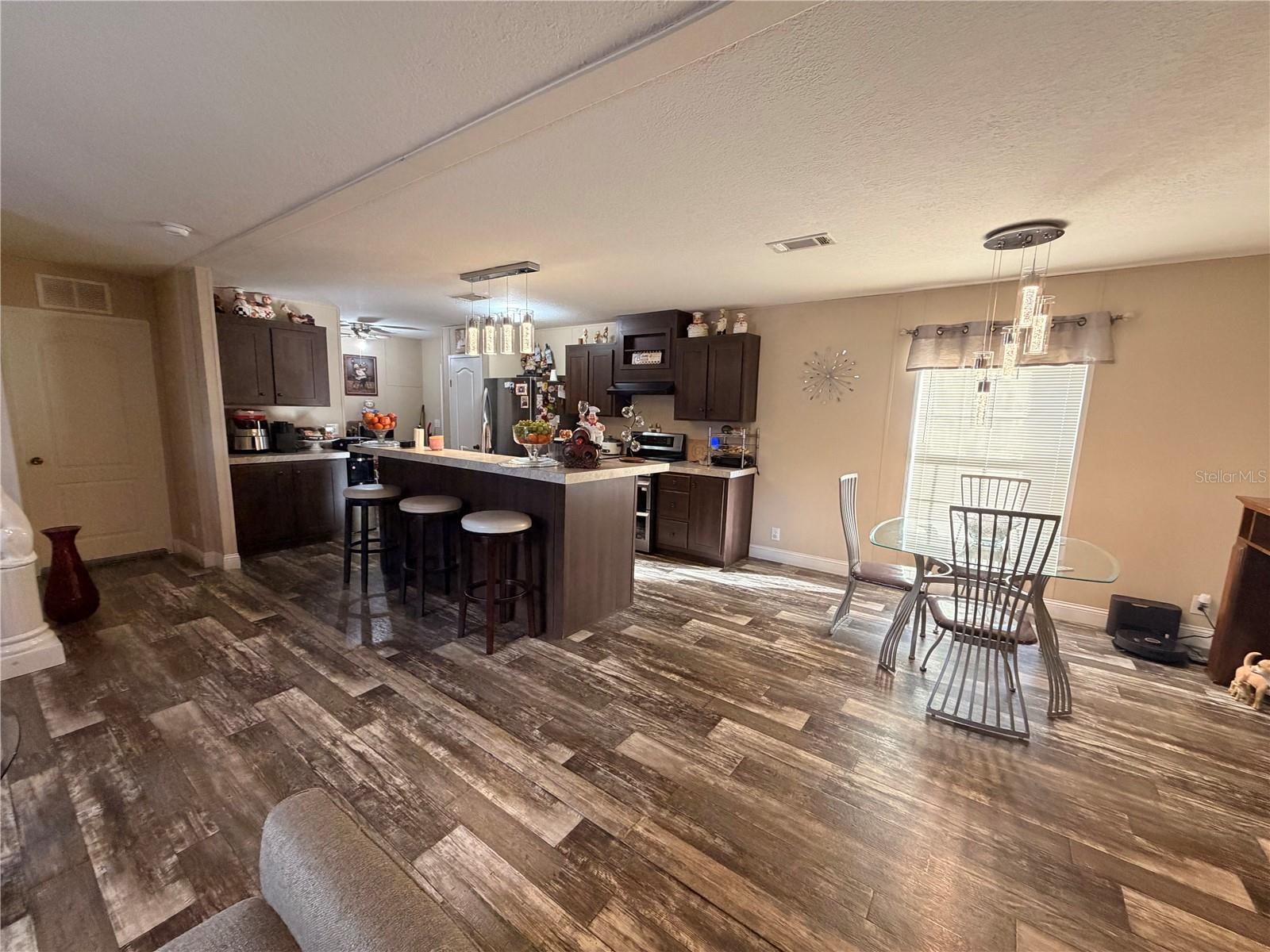 Listing photo id 9 for 25408 Oneal Road