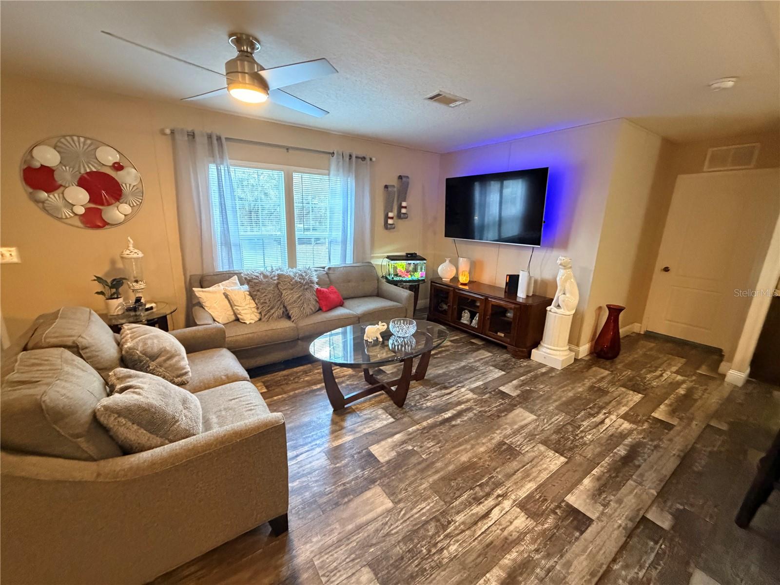 Listing photo id 11 for 25408 Oneal Road