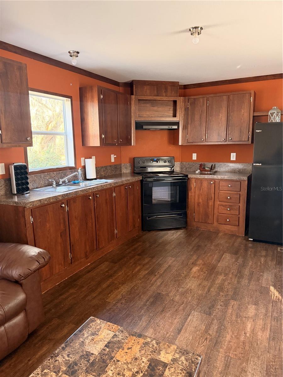 Listing photo id 19 for 25408 Oneal Road