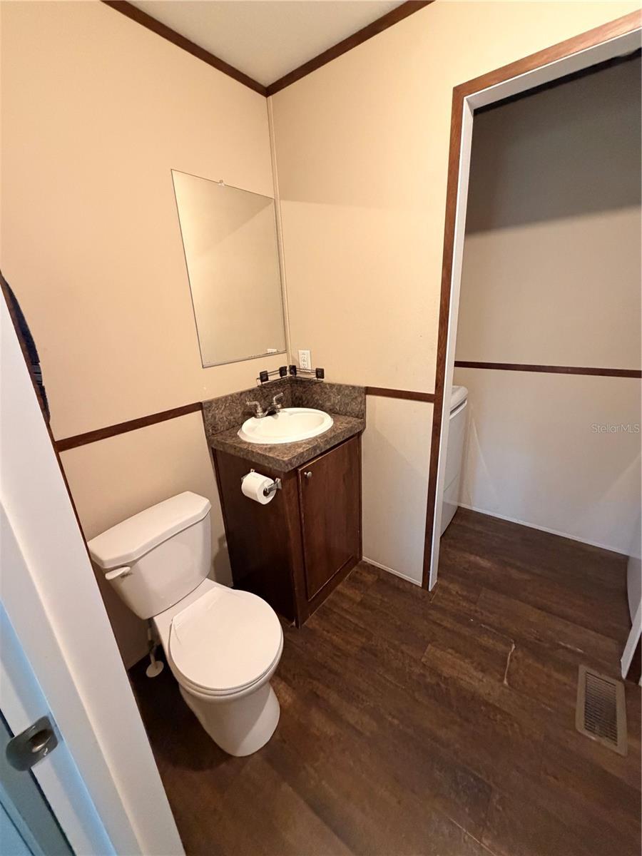 Listing photo id 26 for 25408 Oneal Road