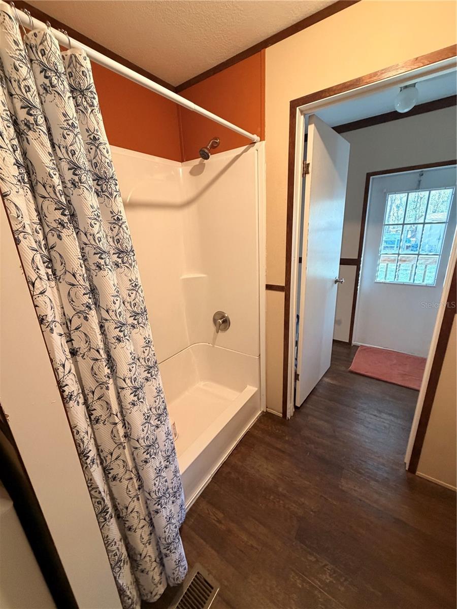 Listing photo id 27 for 25408 Oneal Road