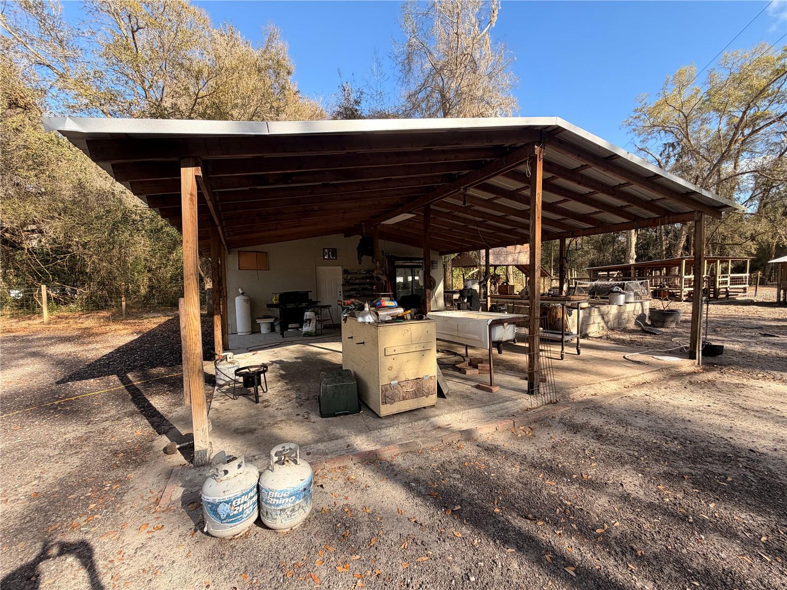 Listing photo id 46 for 25408 Oneal Road