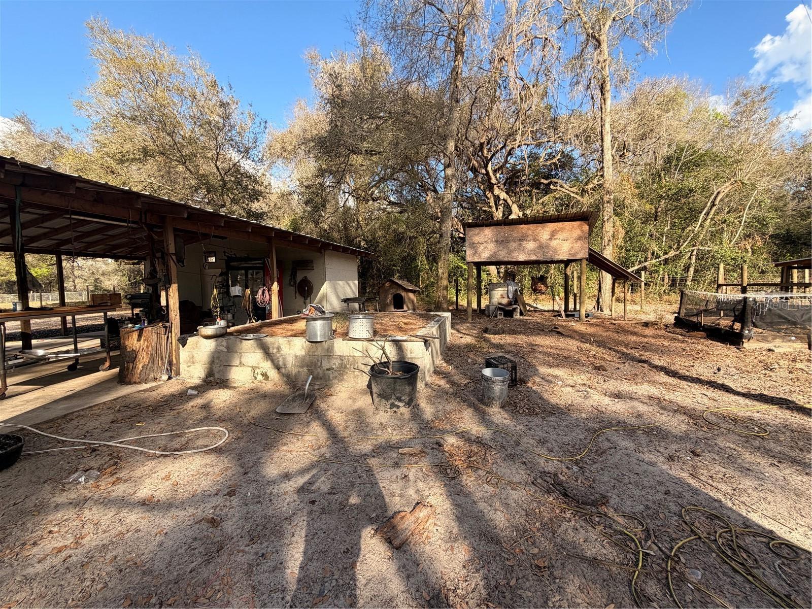 Listing photo id 49 for 25408 Oneal Road