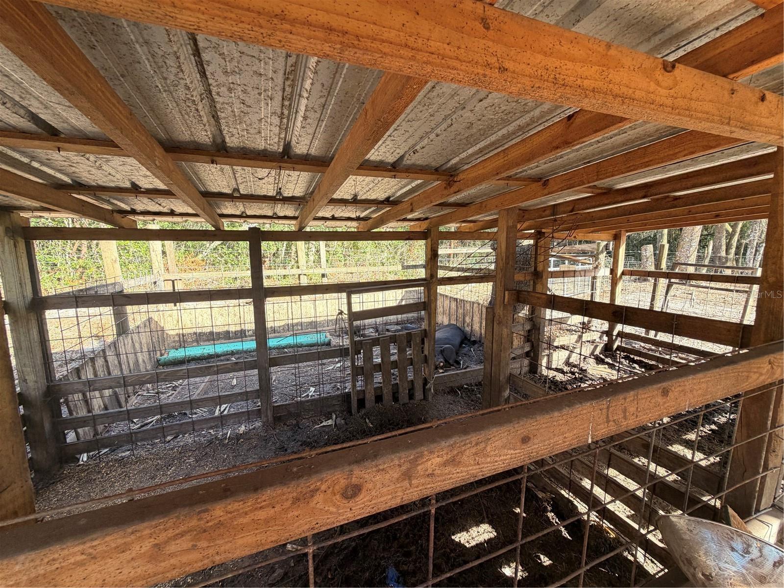 Listing photo id 51 for 25408 Oneal Road