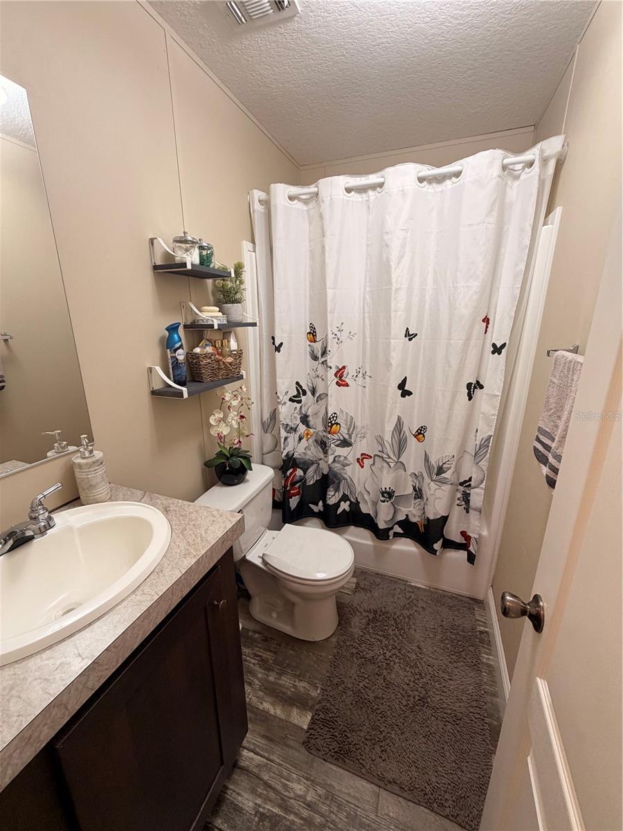 Listing photo id 66 for 25408 Oneal Road