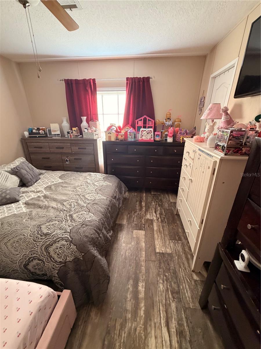 Listing photo id 68 for 25408 Oneal Road