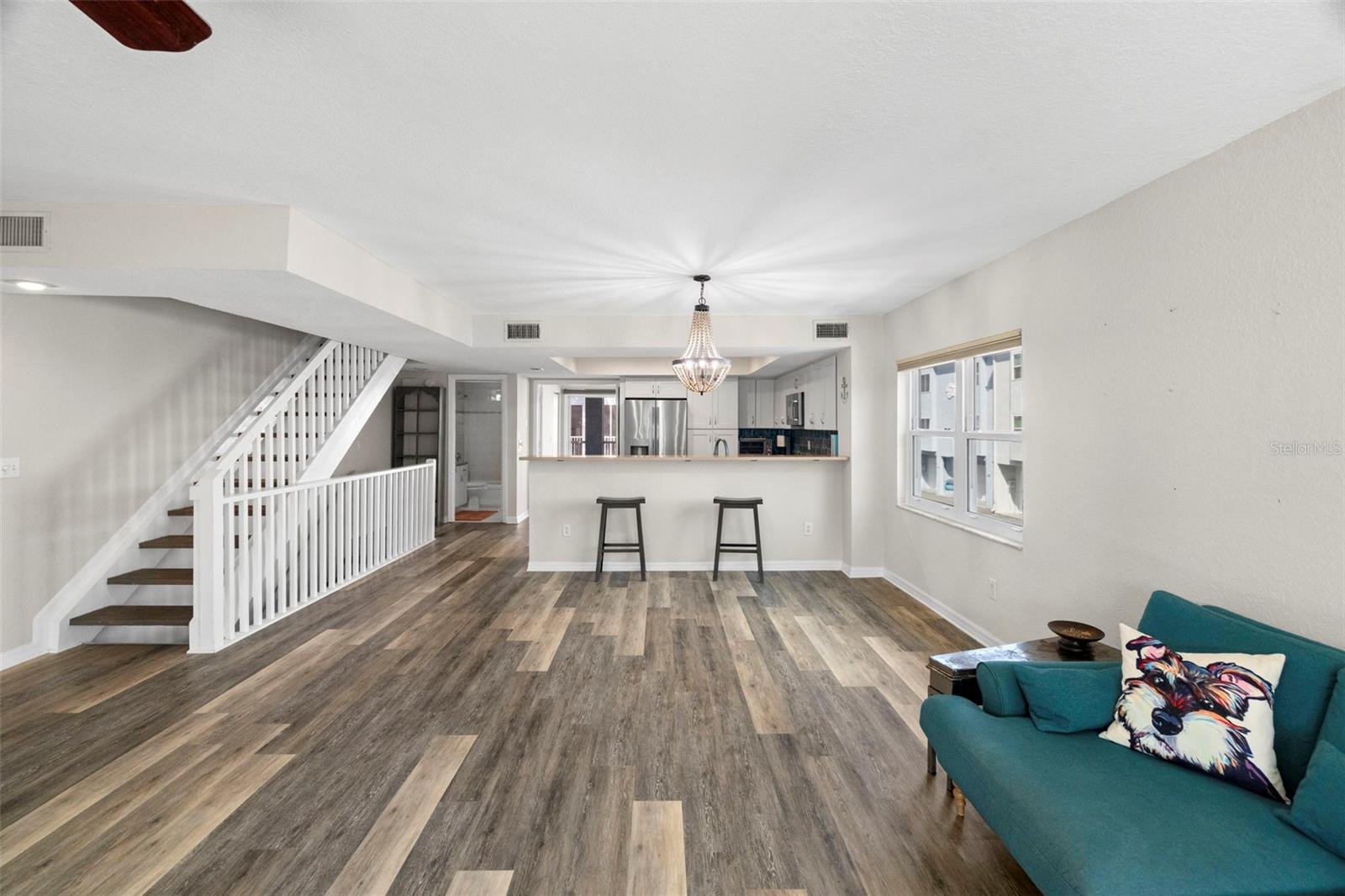 Image 15 of 55 For 545 Pinellas Bayway S  207