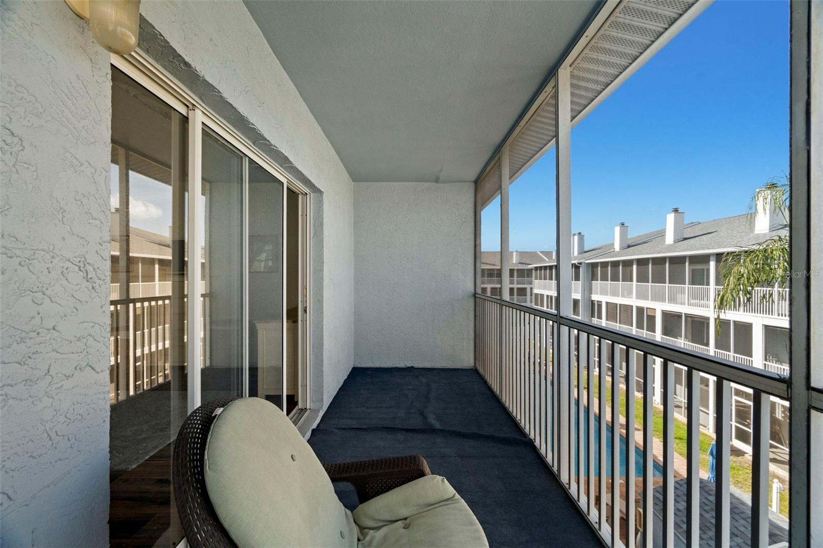 Image 32 of 55 For 545 Pinellas Bayway S  207