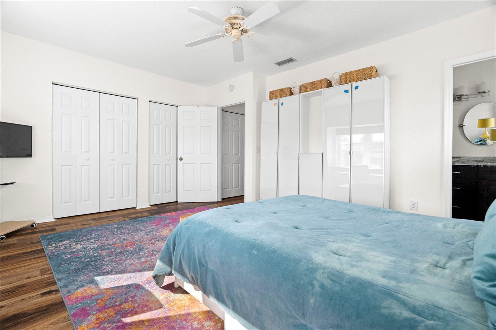 Image 34 of 55 For 545 Pinellas Bayway S  207