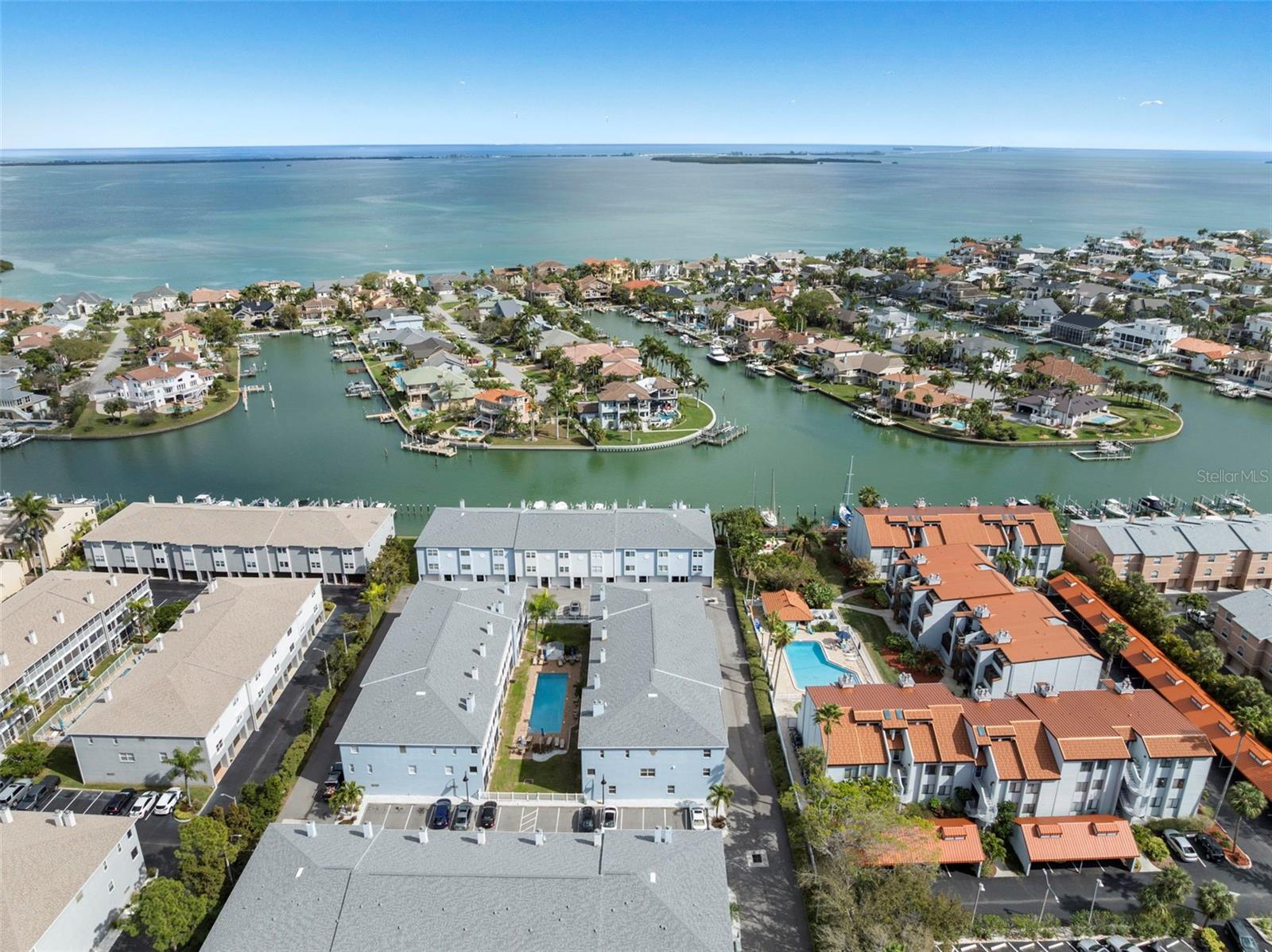 Image 42 of 55 For 545 Pinellas Bayway S  207