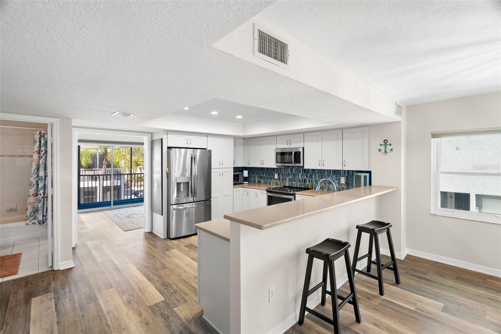 Image 9 of 55 For 545 Pinellas Bayway S  207