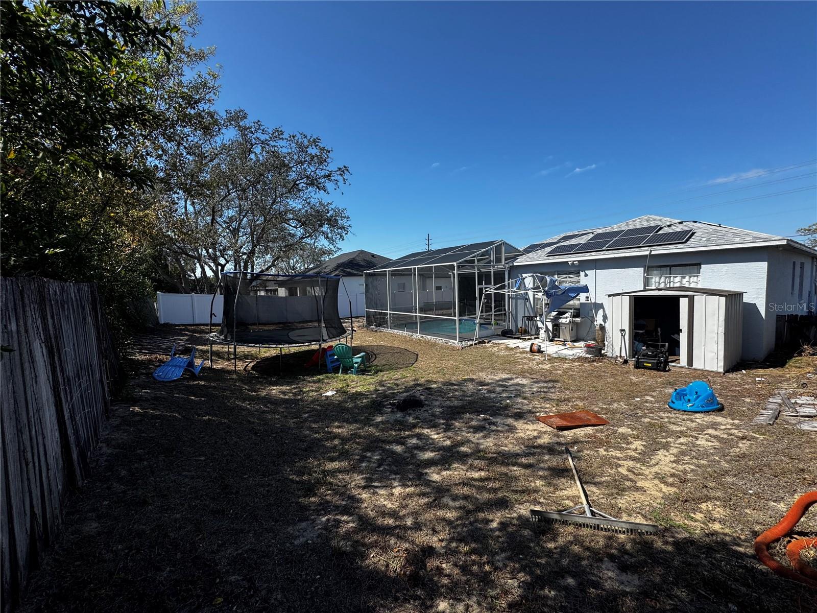 Listing photo id 30 for 10130 Spring Hill Drive