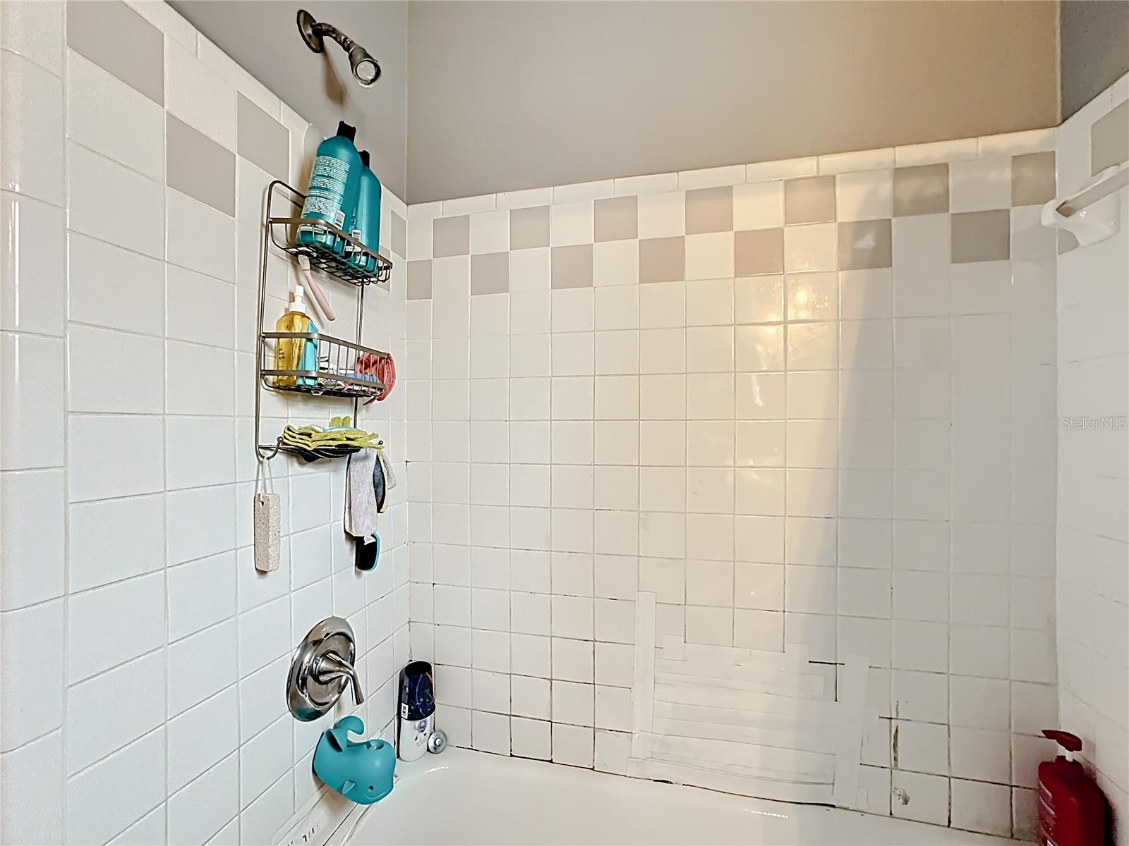 Image 21 of 49 For 901 Bella Vista Way