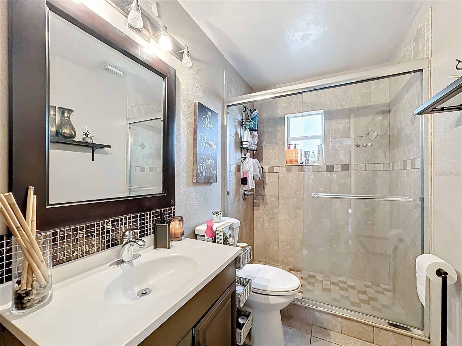 Image 25 of 49 For 901 Bella Vista Way