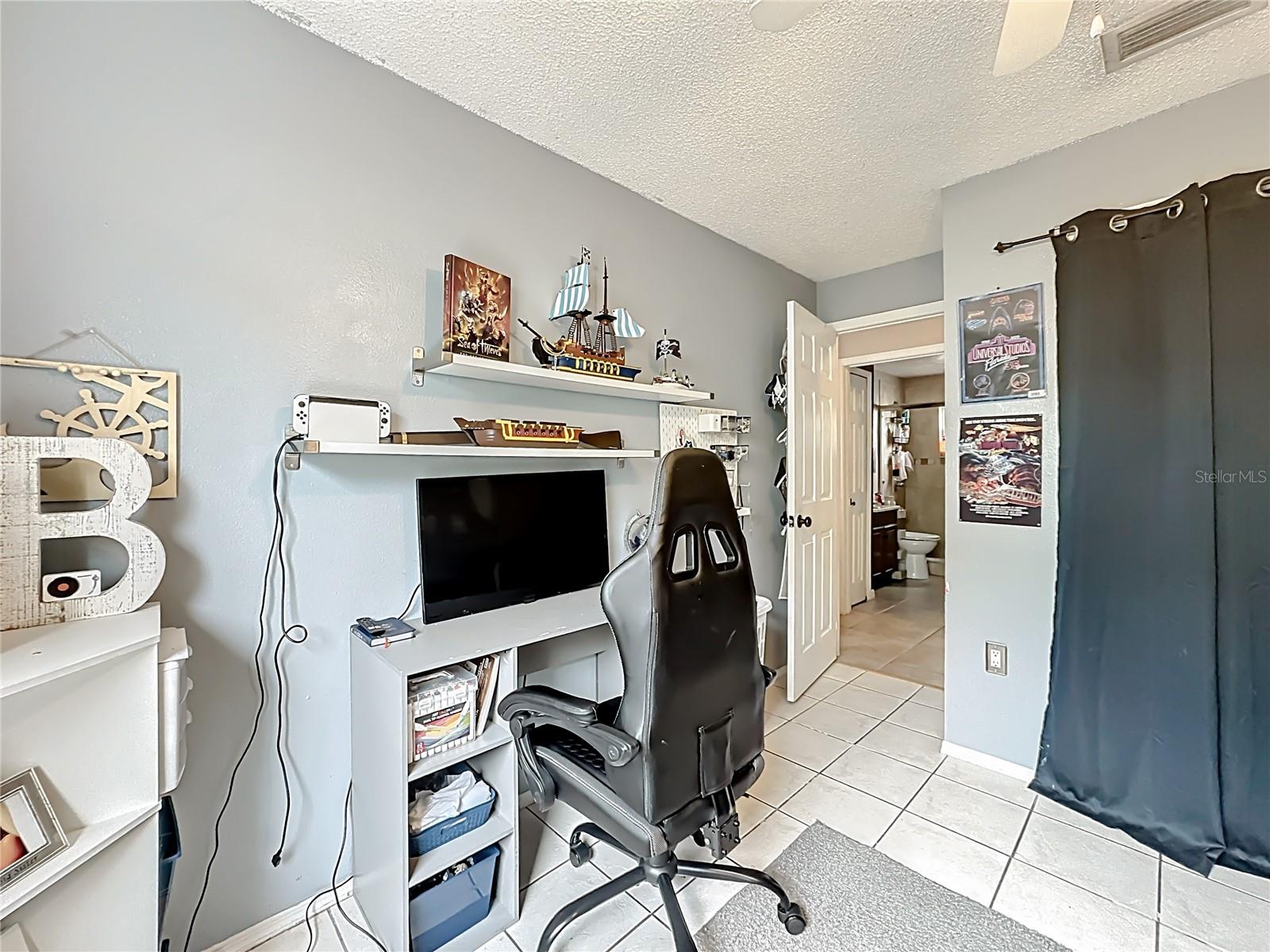 Image 30 of 49 For 901 Bella Vista Way