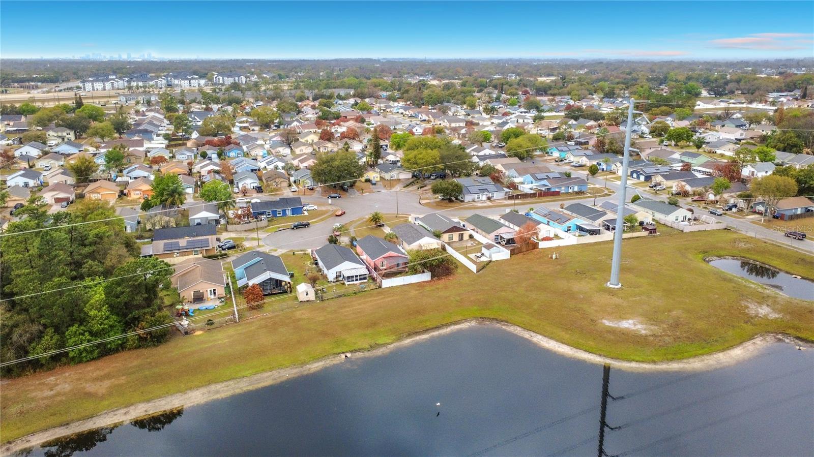 Image 39 of 49 For 901 Bella Vista Way