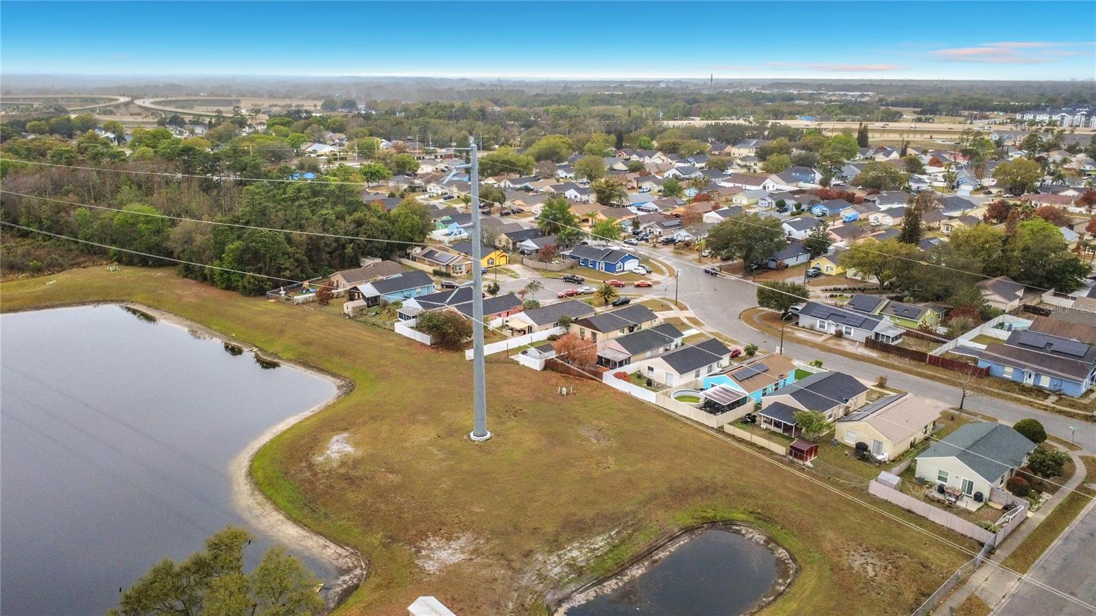 Image 41 of 49 For 901 Bella Vista Way