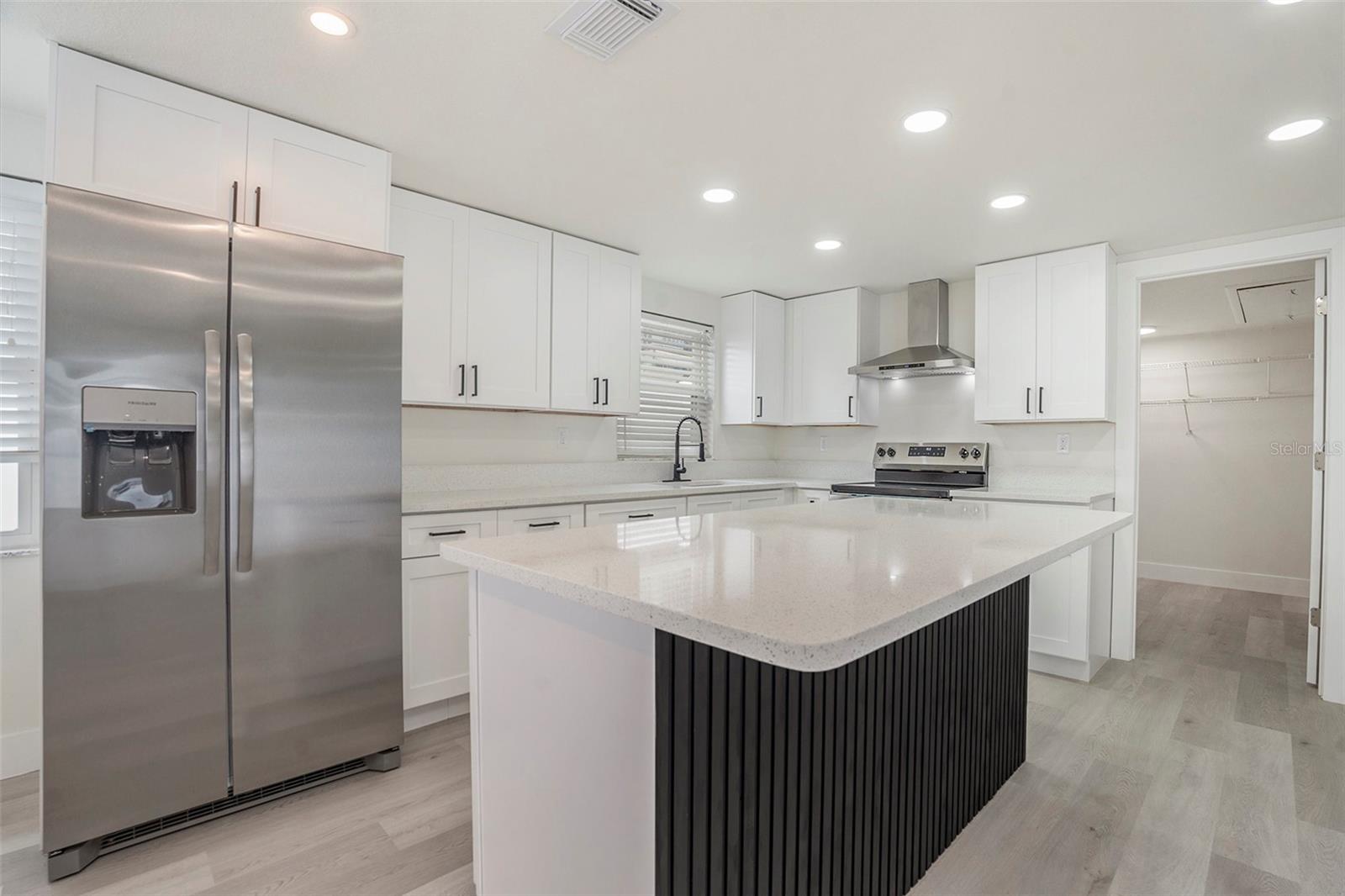 Image 13 of 34 For 15606 Allmand Drive