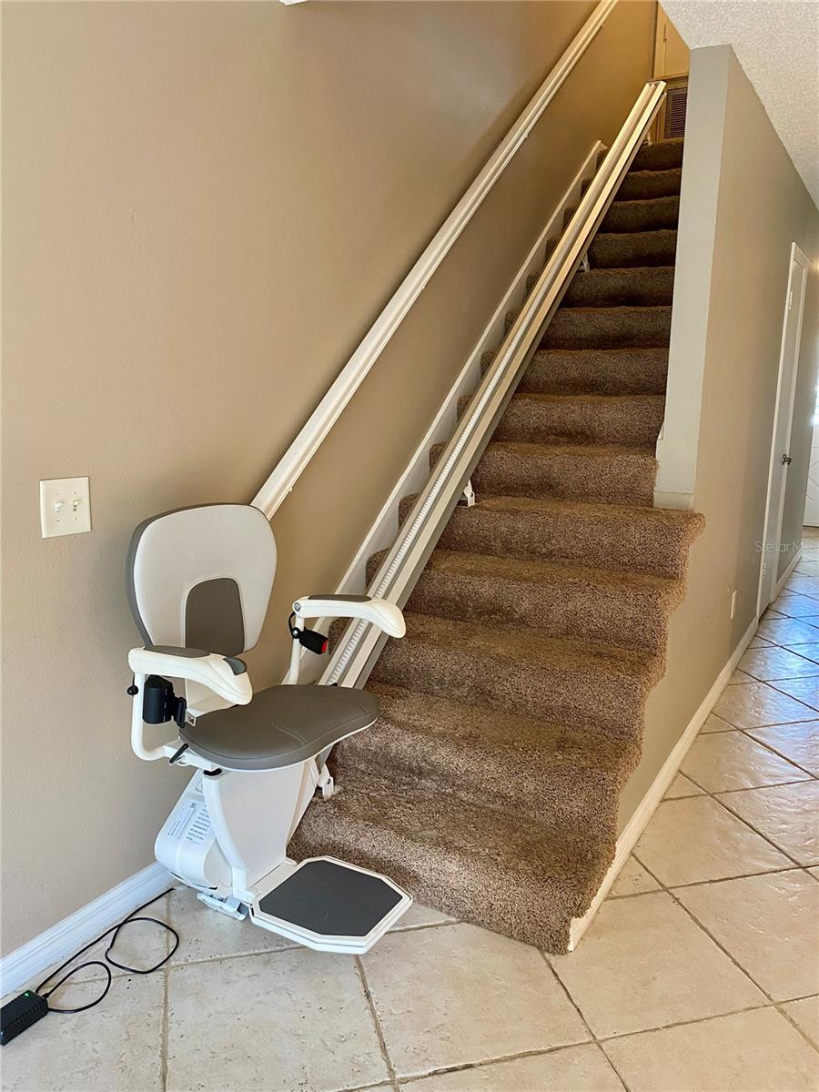 Image 10 of 28 For 16179 Rambling Vine Drive E