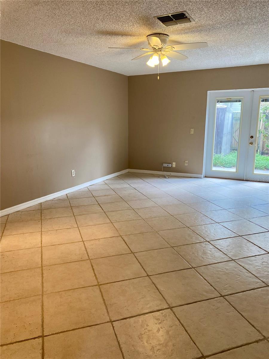 Image 11 of 28 For 16179 Rambling Vine Drive E