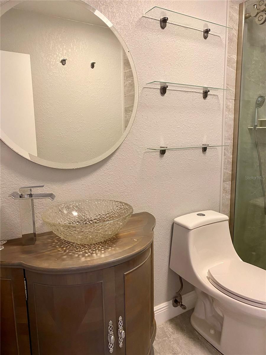 Image 19 of 28 For 16179 Rambling Vine Drive E