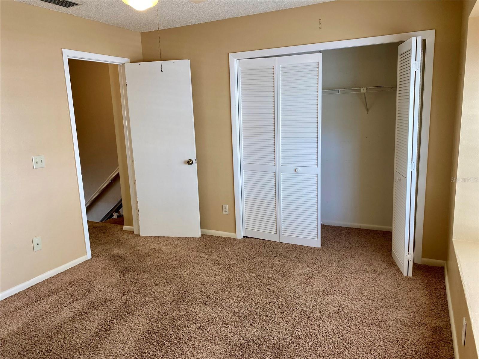 Image 22 of 28 For 16179 Rambling Vine Drive E