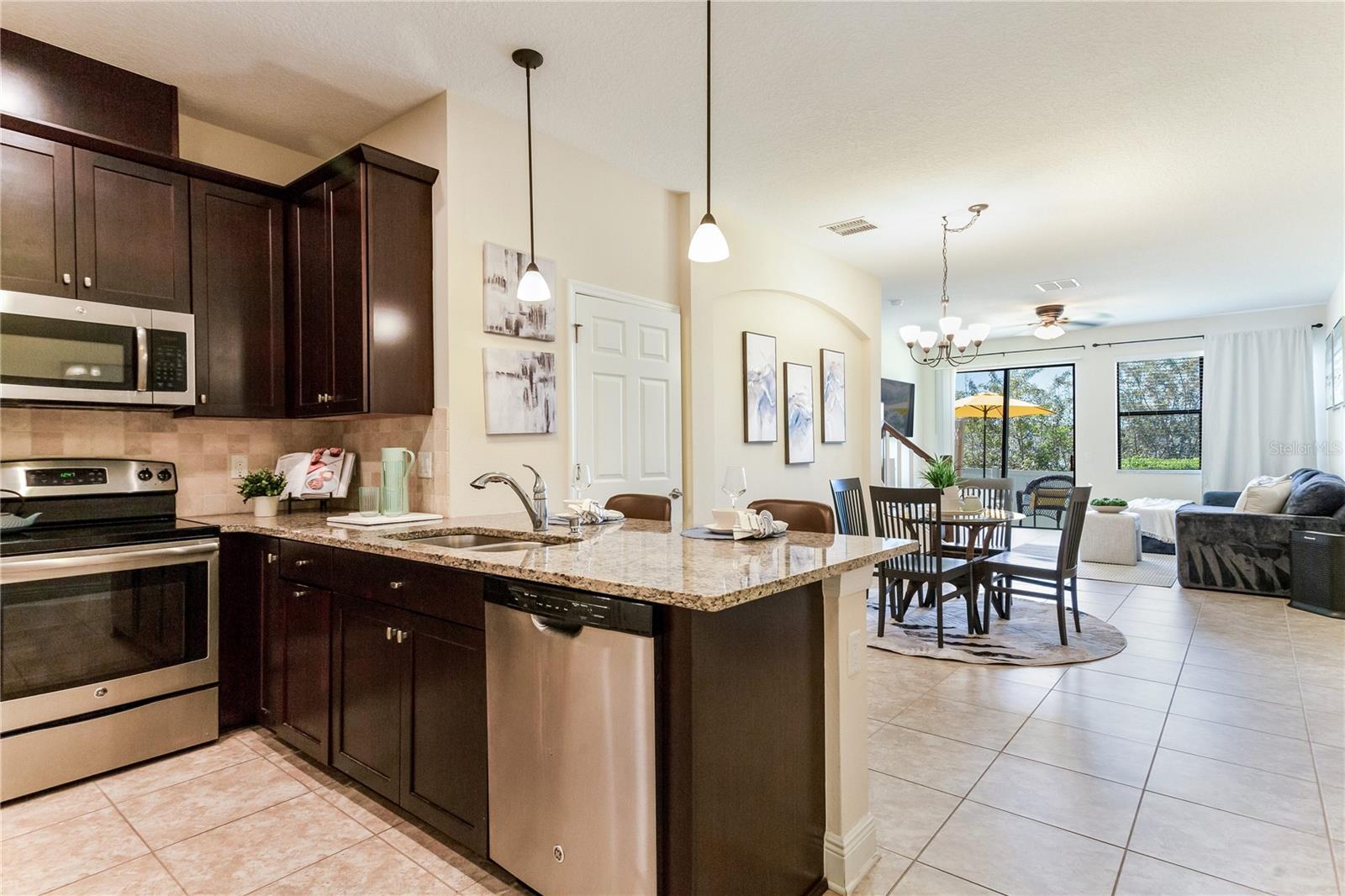 Image 11 of 46 For 11604 Crowned Sparrow Lane