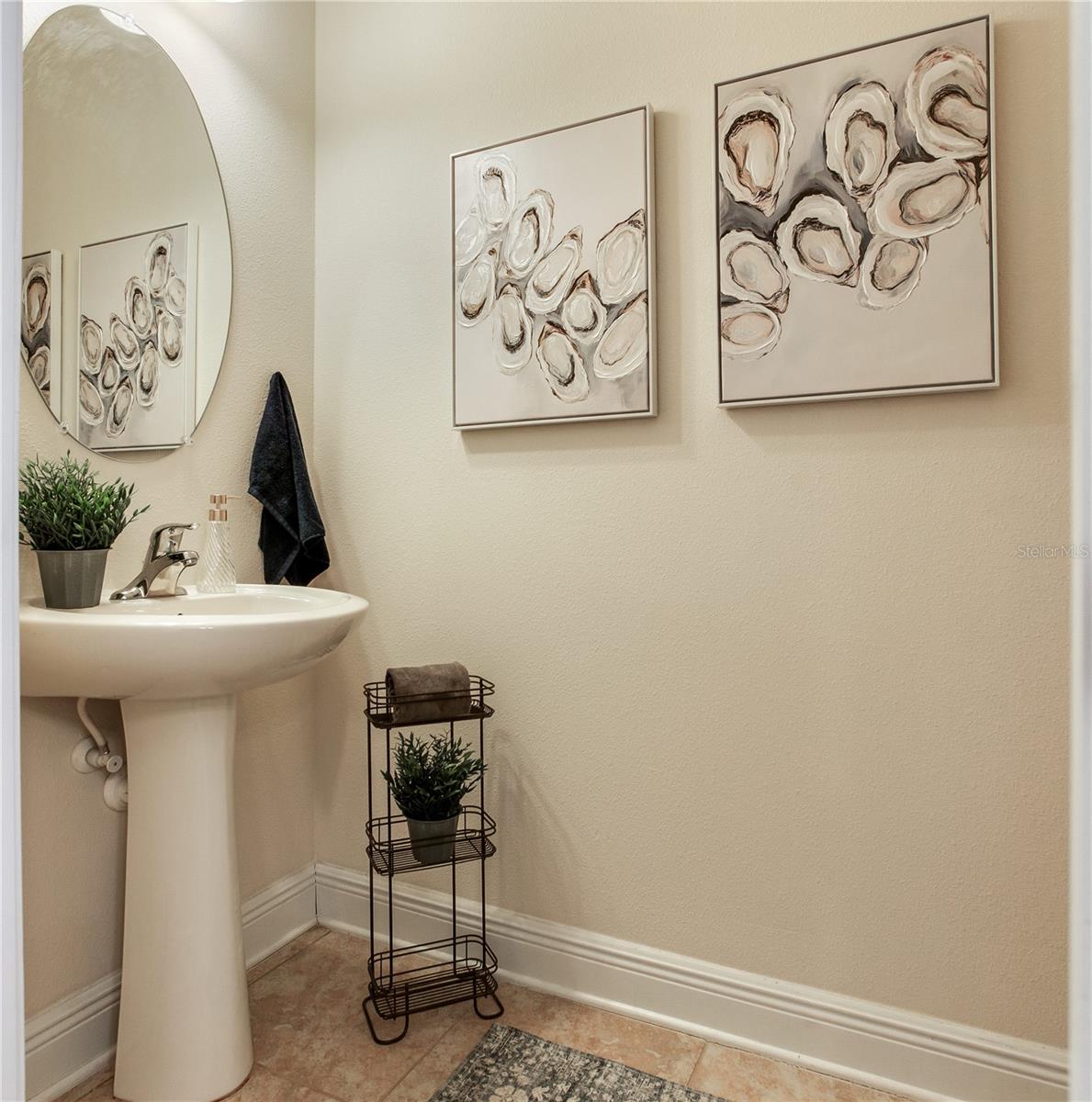 Image 21 of 46 For 11604 Crowned Sparrow Lane